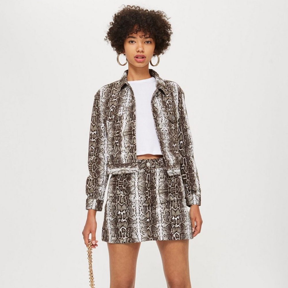 TOPSHOP Snakeskin Print Denim Jacket